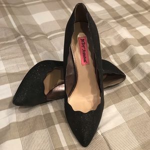 Betsey Johnson Glittery Black Stilettos (7.5)